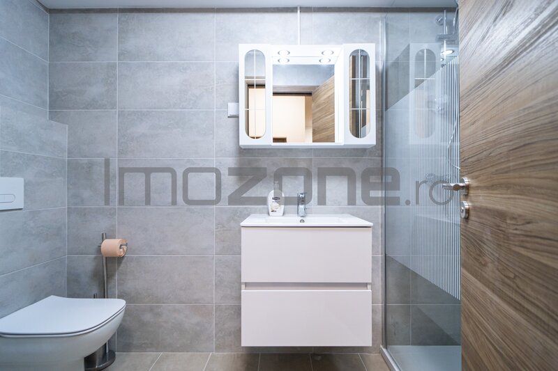 Ghencea, ap. 2 cam., mobilat, 58 mp, 9/10, parcare subterana, liber!