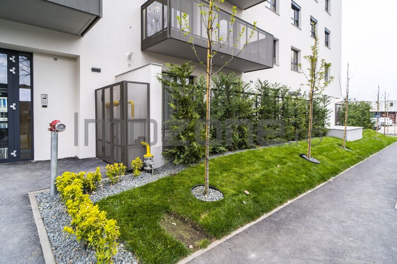 Ghencea, ap. 2 cam., mobilat, 58 mp, 9/10, parcare subterana, liber!